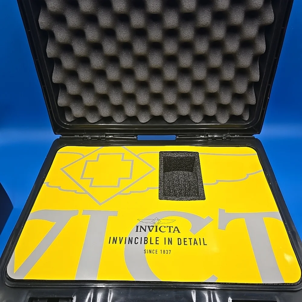 Invicta 8-Slot Dive Impact Watch Case, Racing Team, SKC Black (DC8RT-SKCBLK)